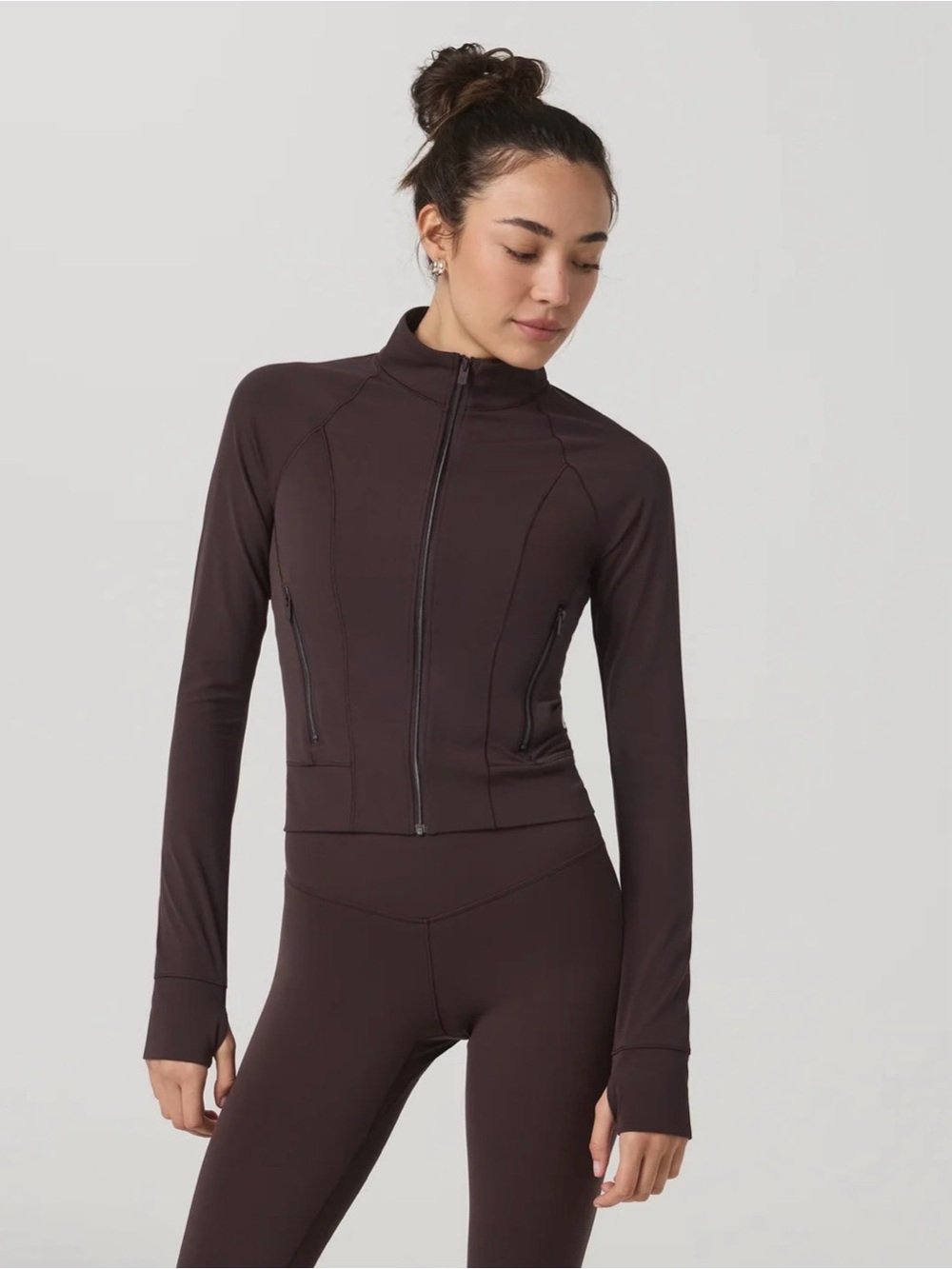 NWT Vuori AllTheForm™ Fitness Set -Jacket, Bra, Legging size L